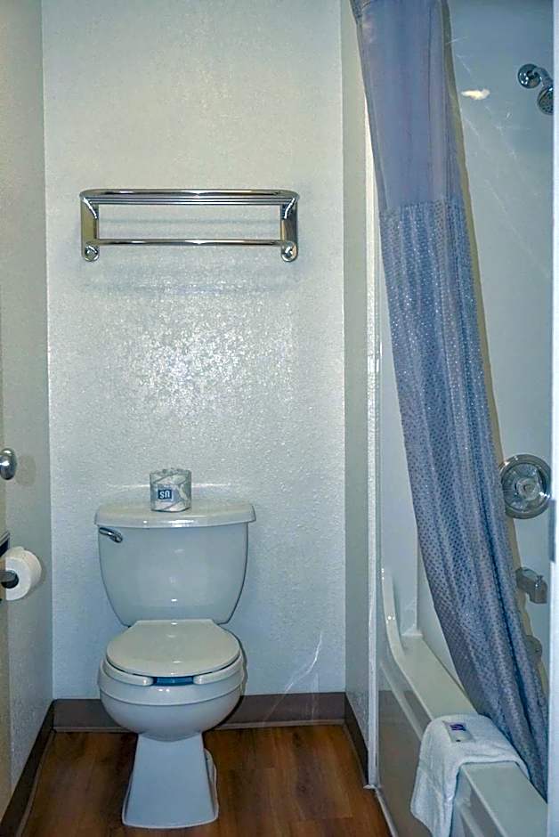 Motel 6-Flagstaff, AZ - Butler