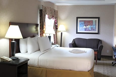 King Room with Spa Bath