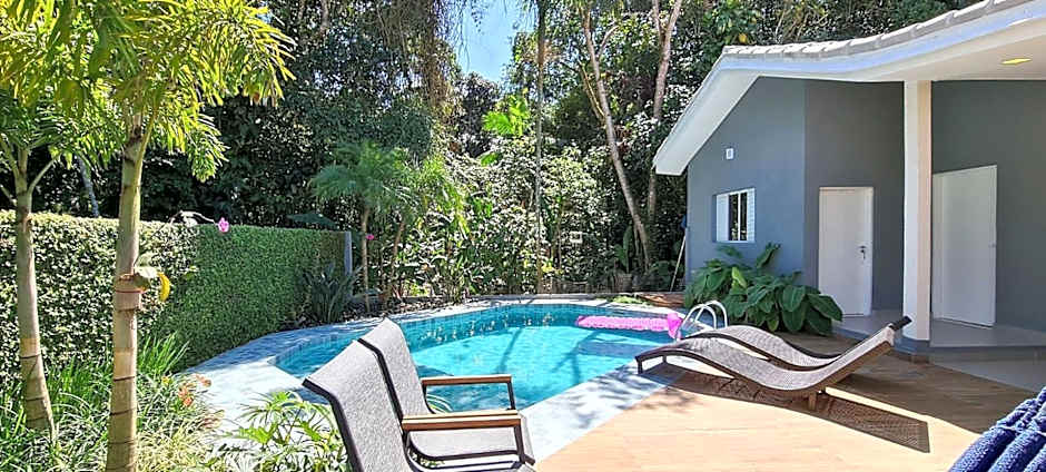 House with pool near Riviera beach