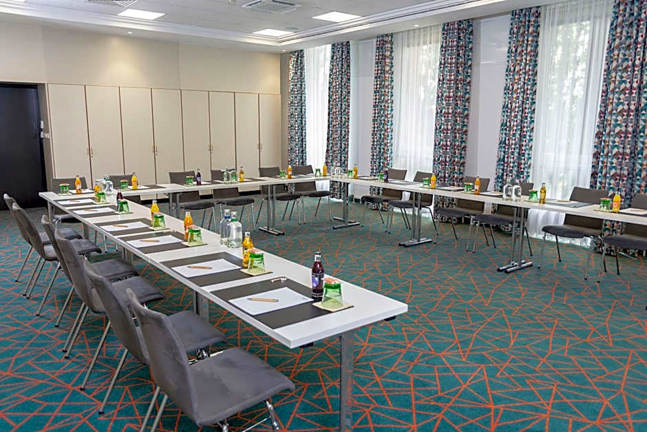 Trans World Hotel Donauwelle