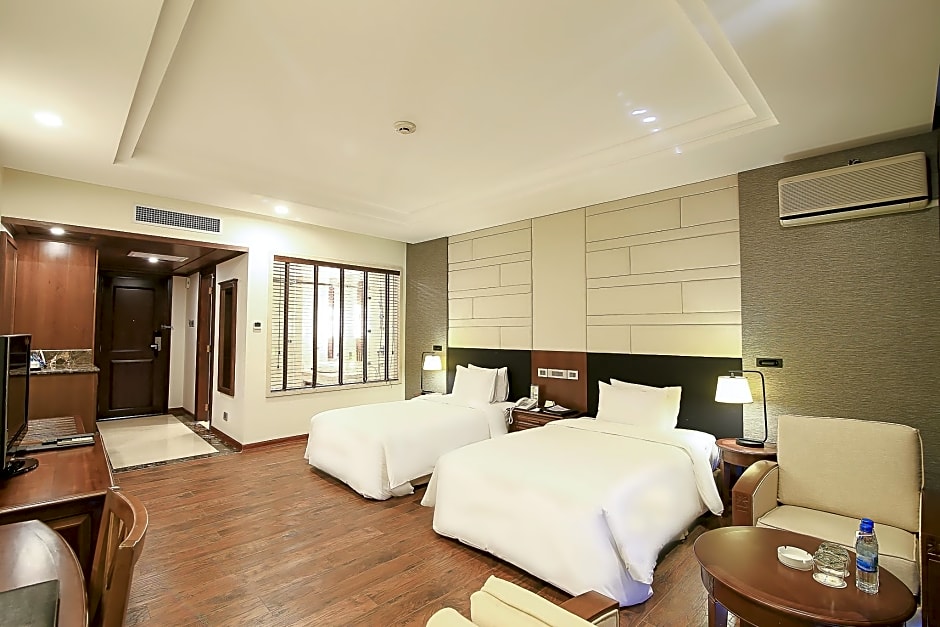 Saigon Halong Hotel