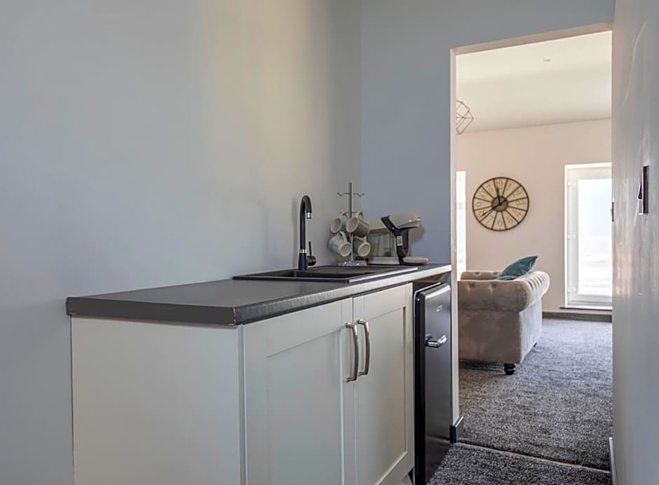 RESIDENCY LUXURY SEAFRONT HOTEL