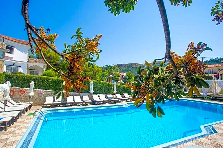 Anagenessis village hotel