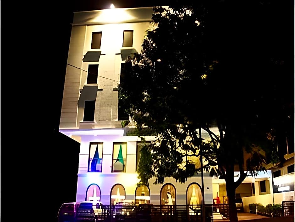 Octave Hotel - Double Road                                                                      