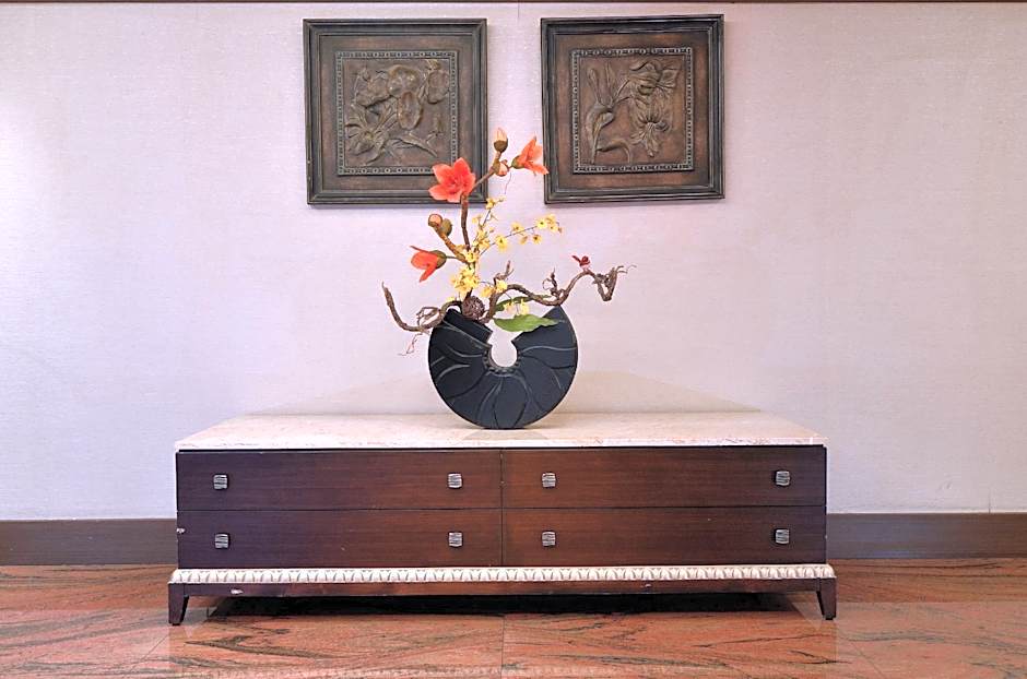 Ever Delightful Business Hotel