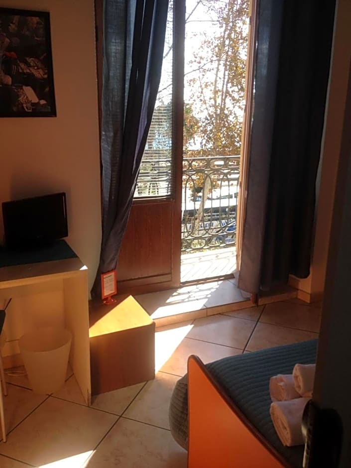 Platamone Rooms