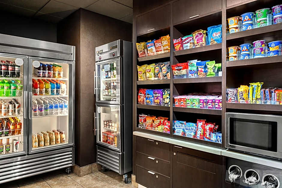 Courtyard by Marriott Evansville East