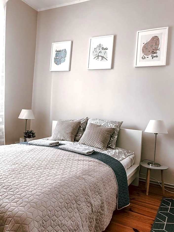 Bankowa 8 Guest Rooms