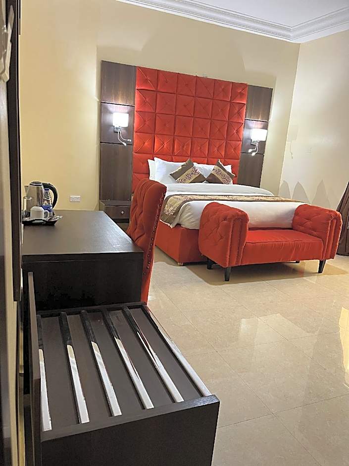 Radiance Spring Hotel