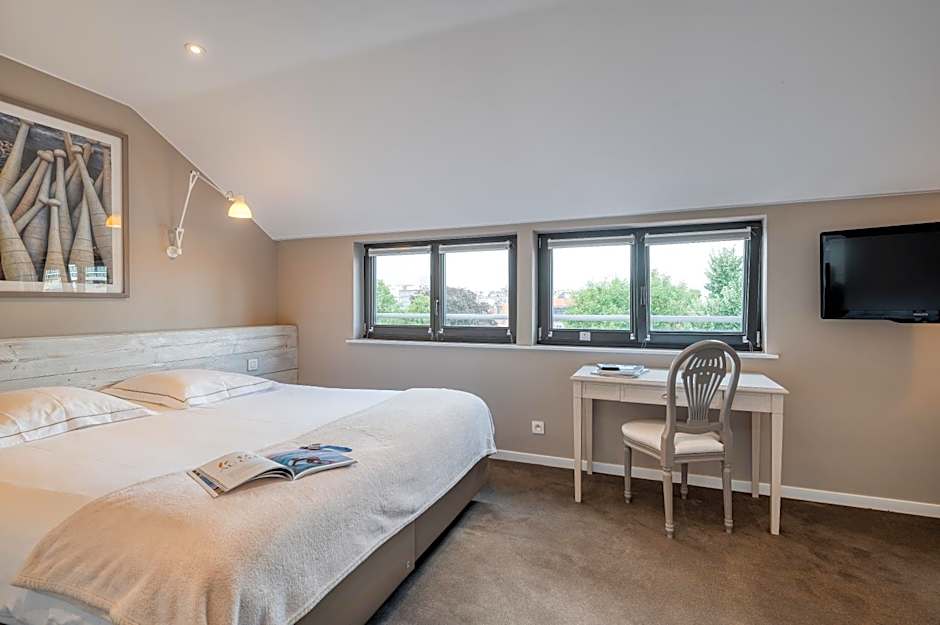 Hotel Made In Louise