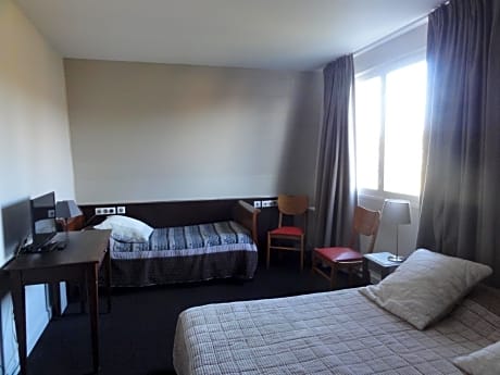 Classic Triple Room
