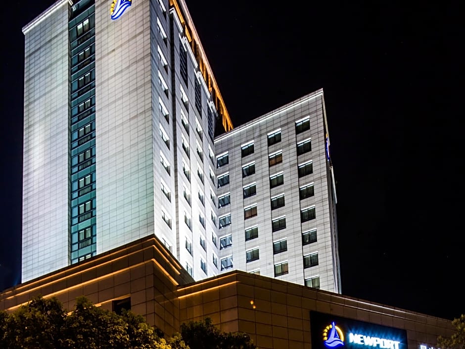 Kunshan Newport Hotel