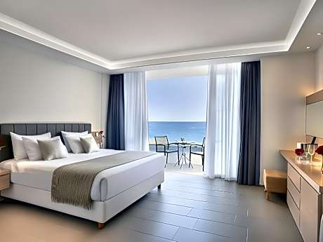 Honeymoon Sea View Suite