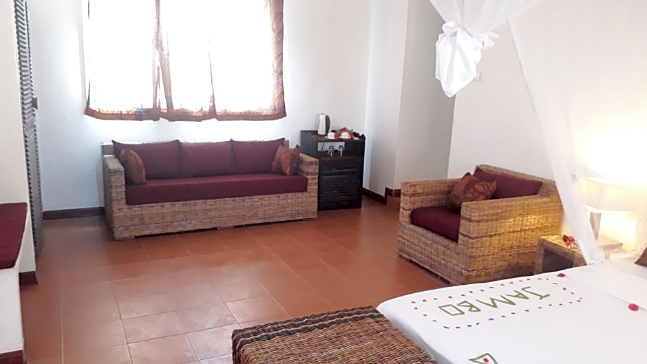 Albatross Ocean View Hotel