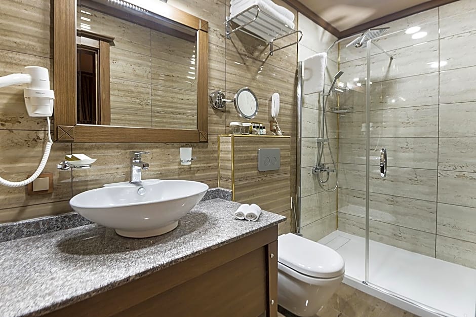 SarI Konak Boutique & SPA Hotel