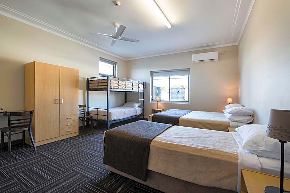Toongabbie Hotel
