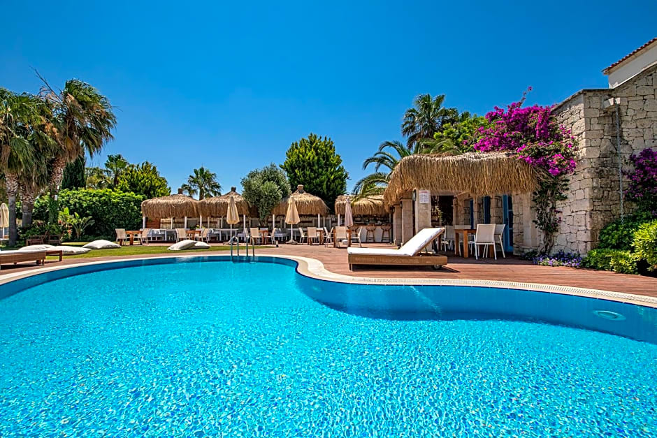 Port Alacati Hotel