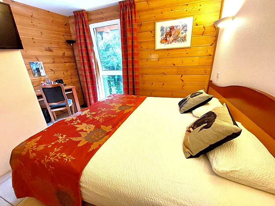 Logis Hotel des Lacs