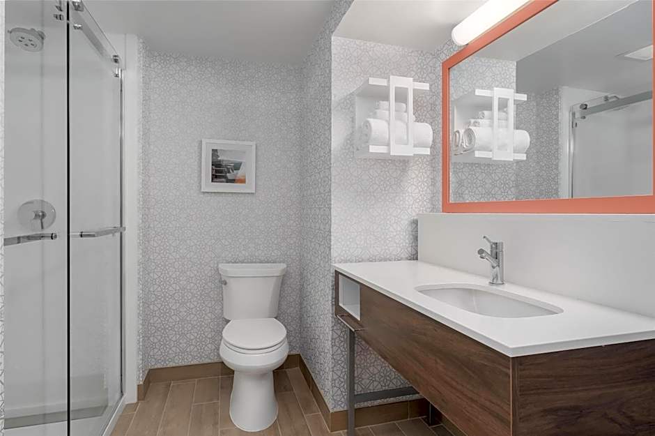 Hampton Inn By Hilton Altoona