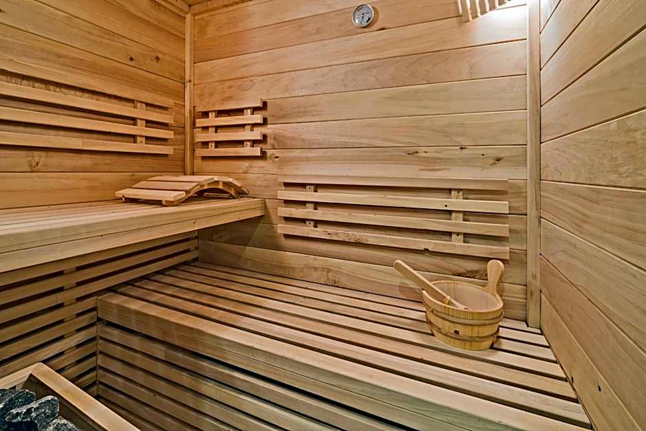 Swell Boutique Hotel