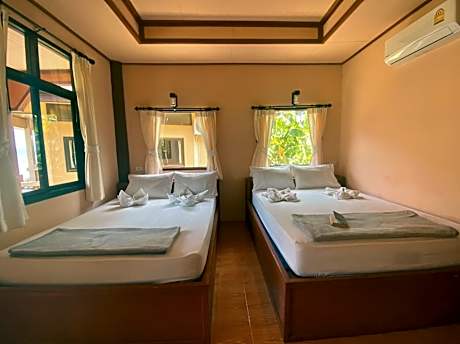 Deluxe Queen Room with Two Queen Beds