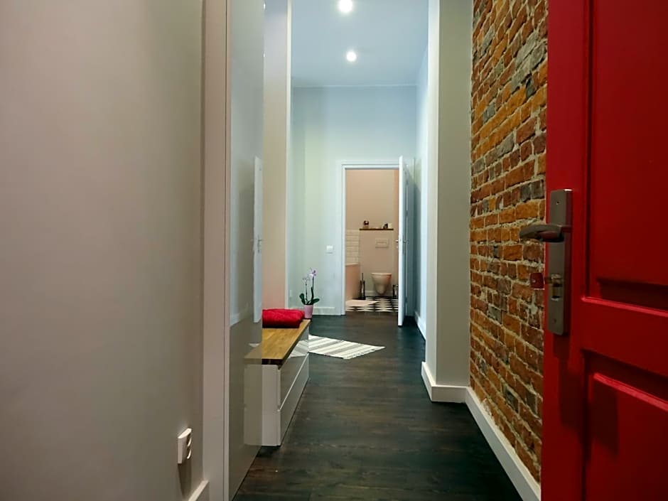 Good Time Aparthotel