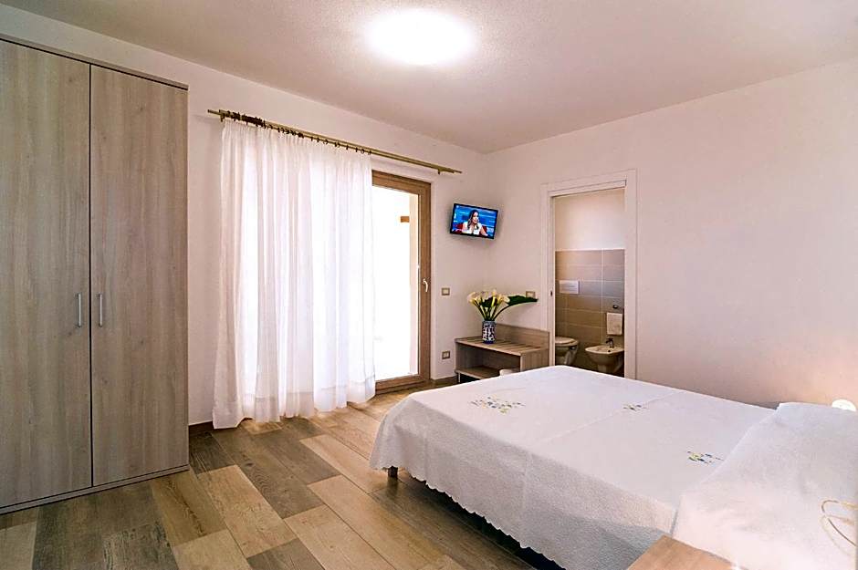MOLAROTTO CAMERE CON ANGOLO COTTURA