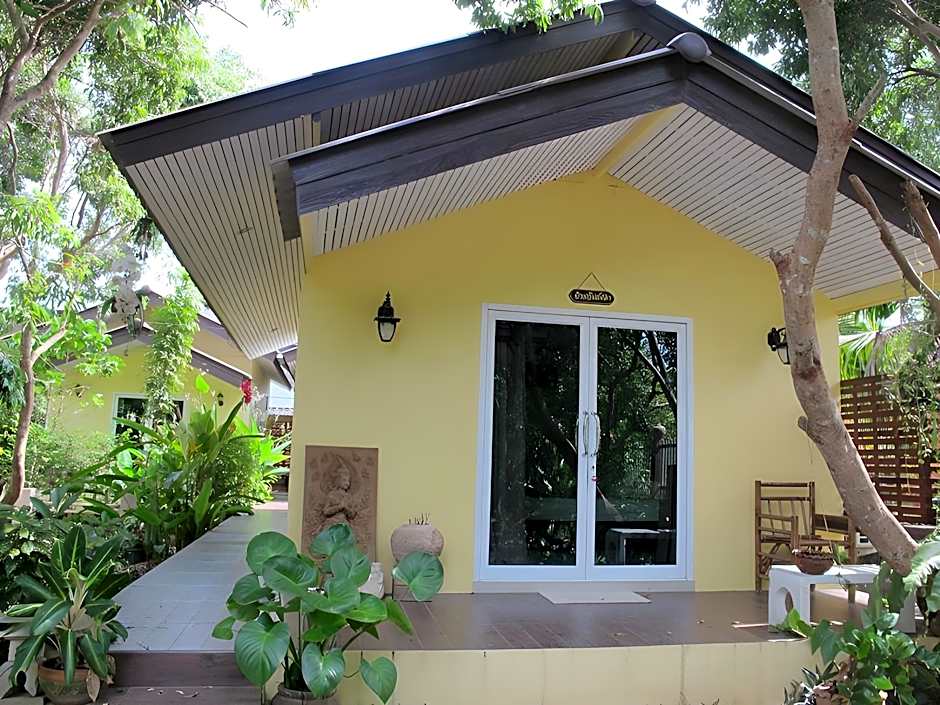 Baan Suan Phidchamika