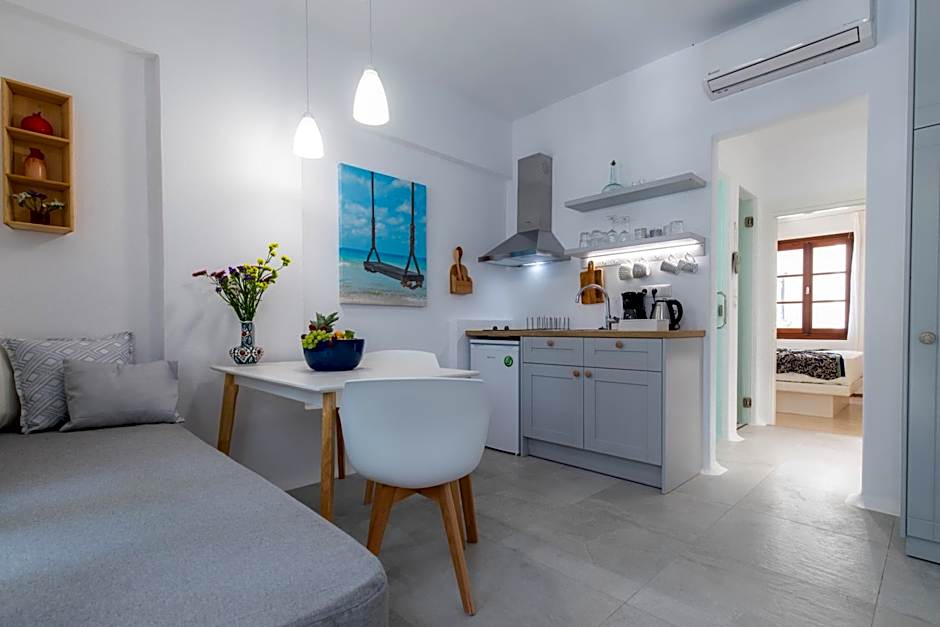 Arco Naxos Luxury Apartments