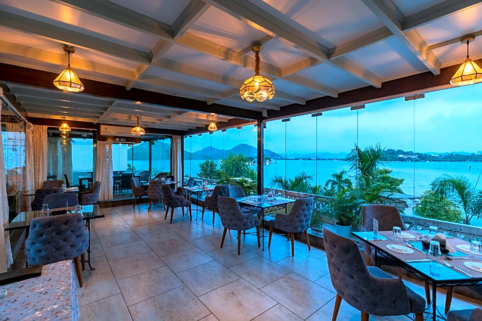 Hotel Panna Vilas Palace