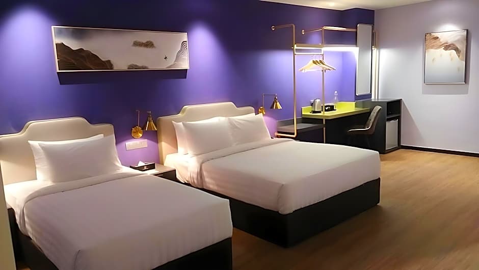 Le Embassy Hotel Georgetown