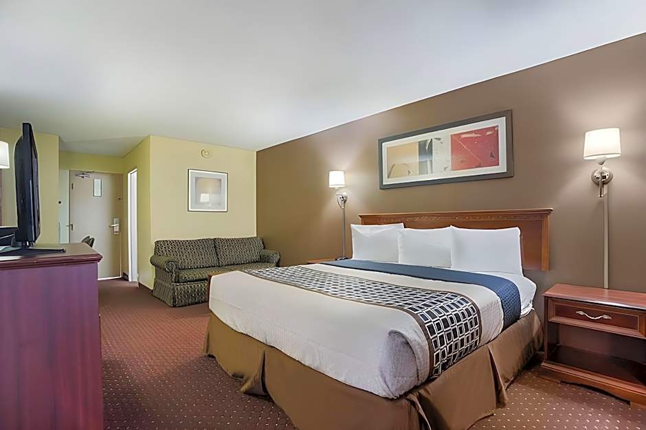 Americas Best Value Inn Tulsa at I-44