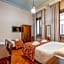 Hotel City