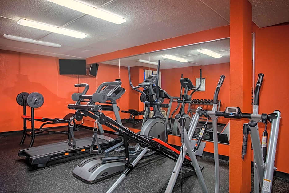 Ramada by Wyndham Statesville