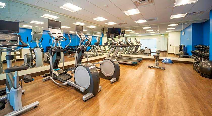 Holiday Inn Express & Suites Brevard - City Center By IHG