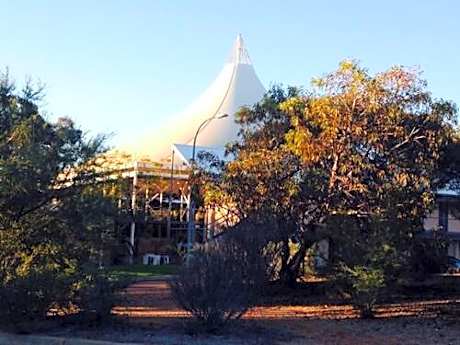 Roxby Downs Motor Inn
