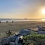 Crescent Beach Motel