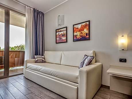 Quadruple Room with Balcony