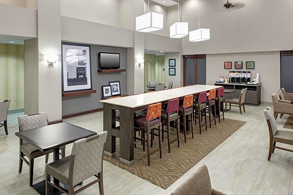 Hampton Inn & Suites Dothan