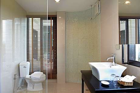 Family Room with Sea View