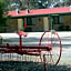 Murray Gardens Country Cottages & Motel