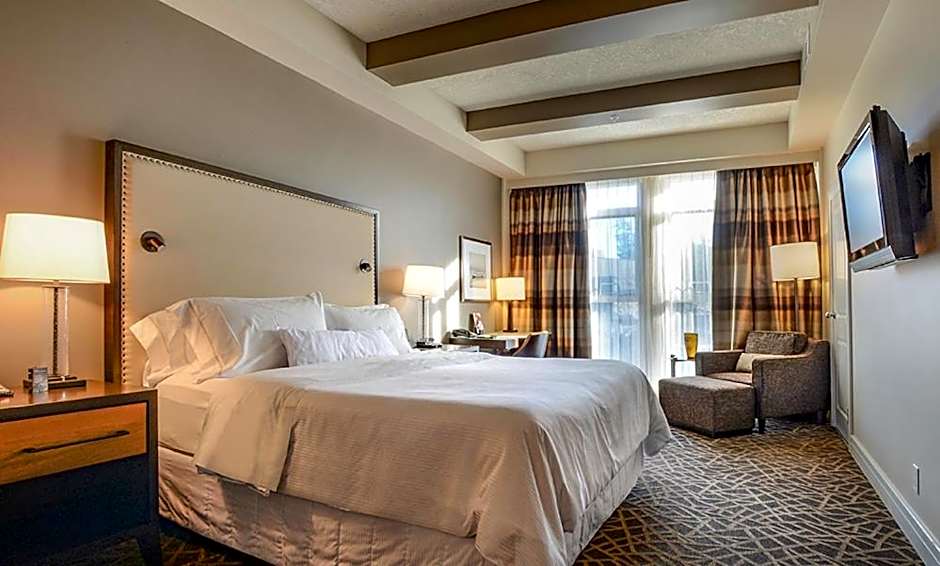 Fairways Hotel on the Mountain