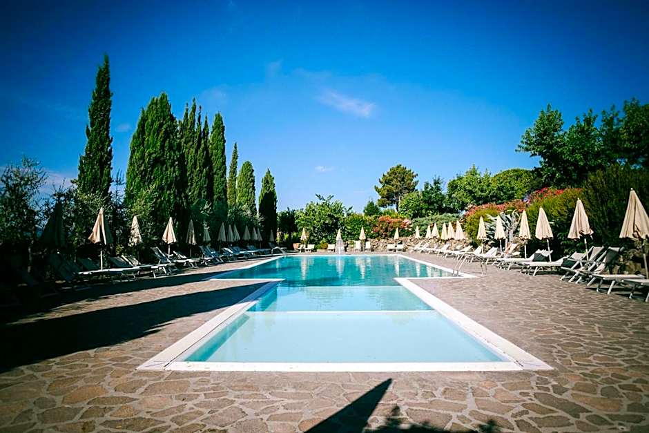 La Piazza di San Donato