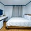 The Oakra Hotel