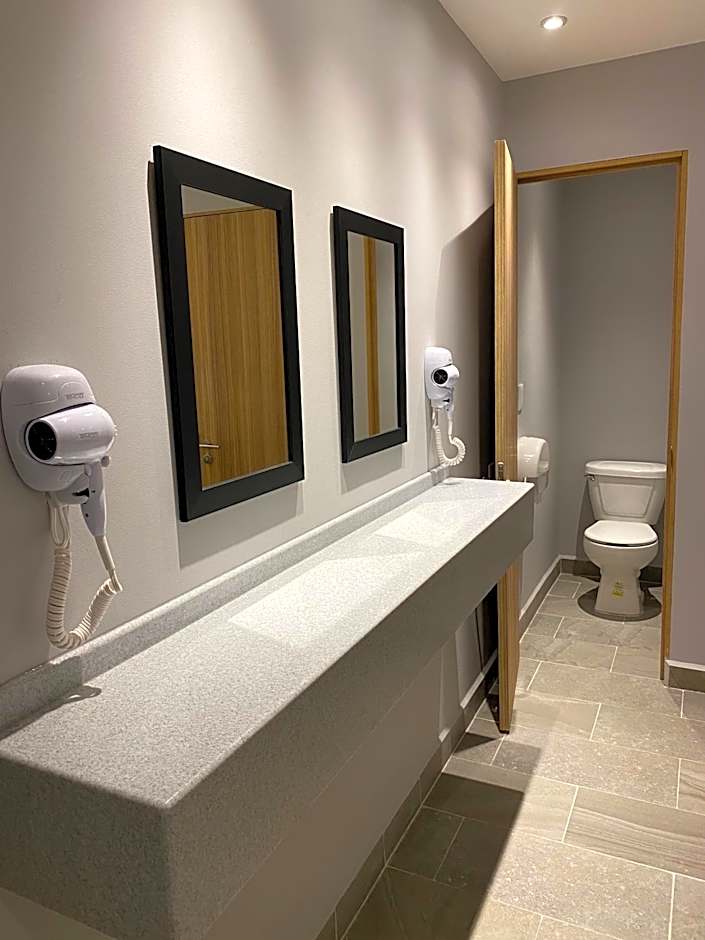 izZzleep WTC Mexico (world trade center Mexico)