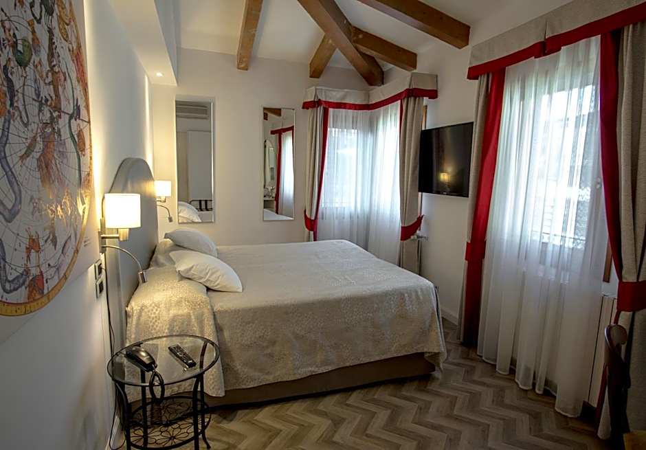Hotel Antigo Trovatore