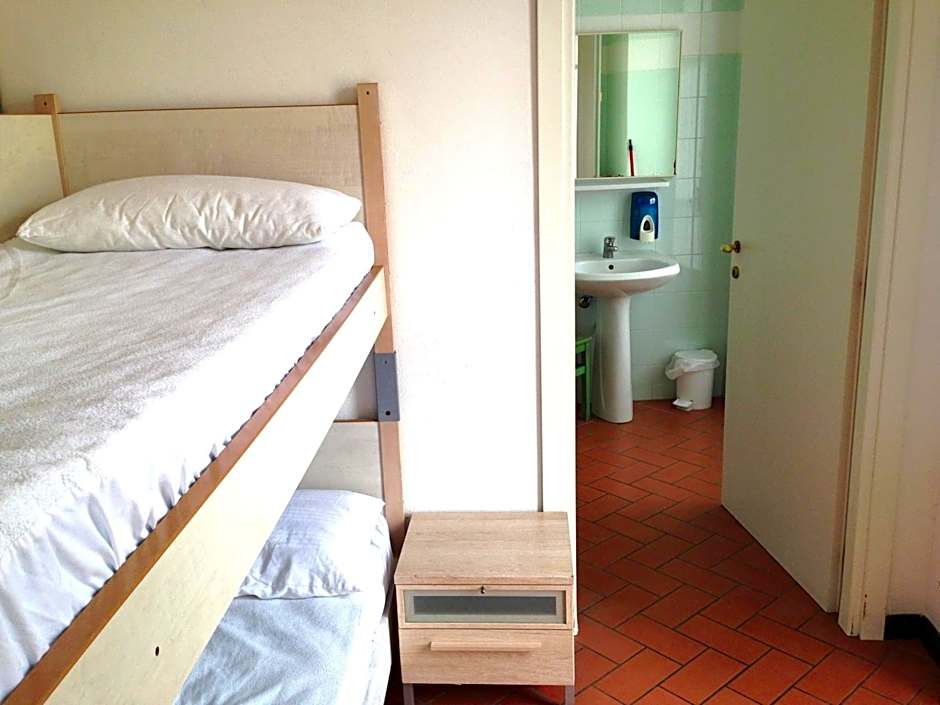 Ospitalia del Mare Hostel