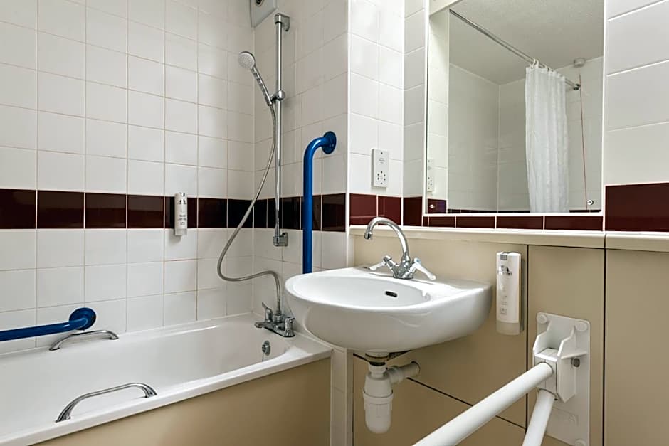 Days Inn by Wyndham Gretna Green M74