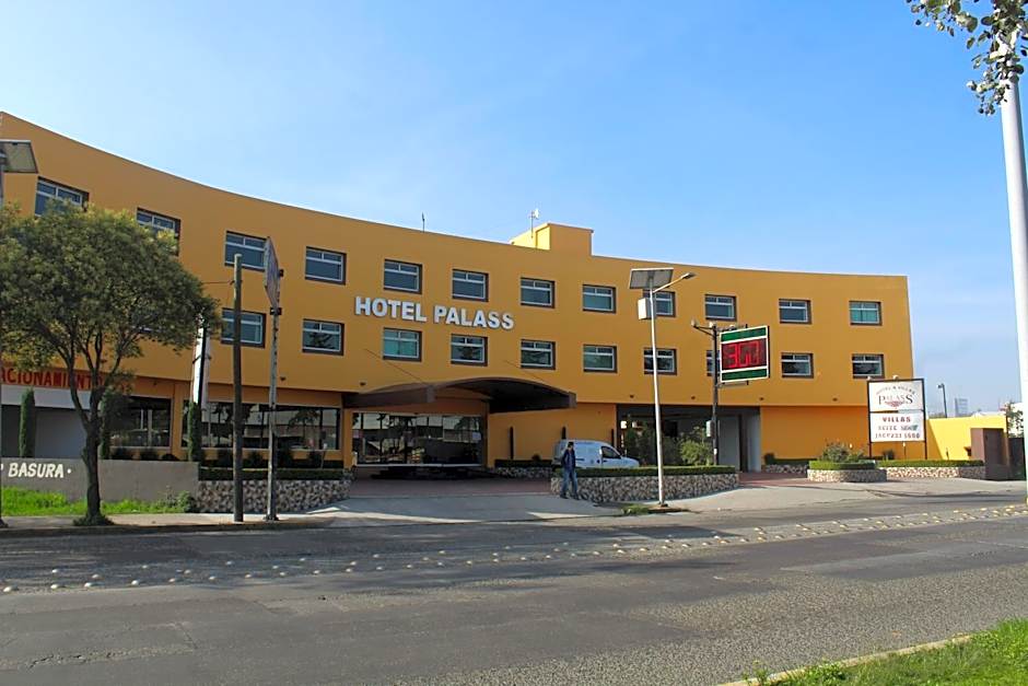 Hotel Palass