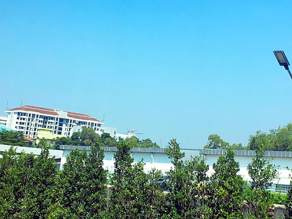 Golden Nest Hotel Suvarnabhumi